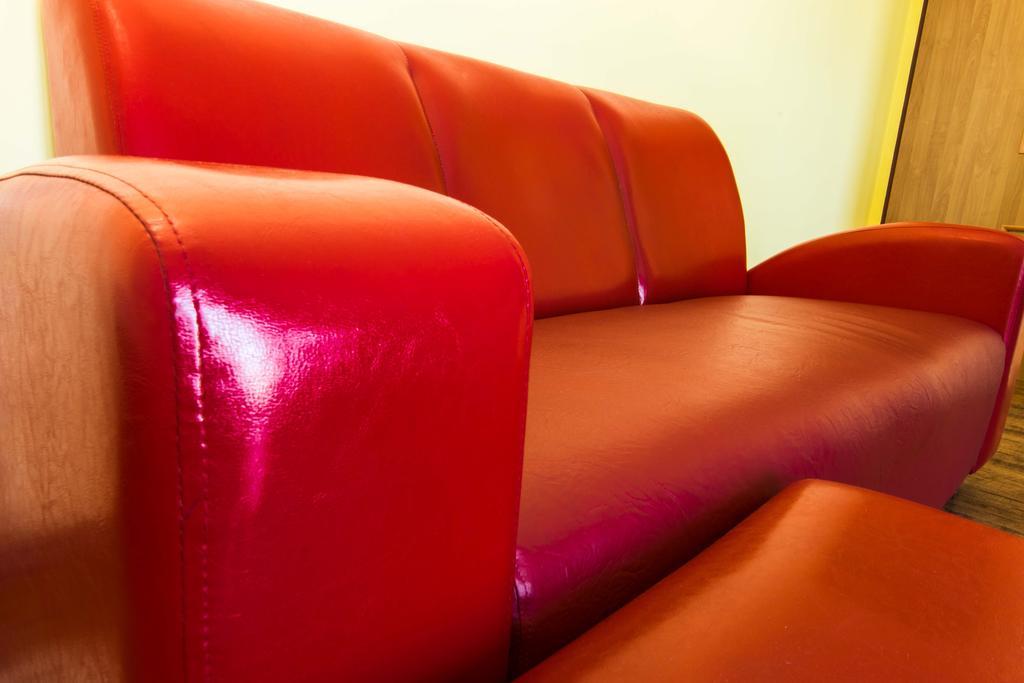 Red Apartment Vratislav Pokoj fotografie